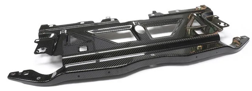 Carbon fibre radiator shroud cover for G8X
